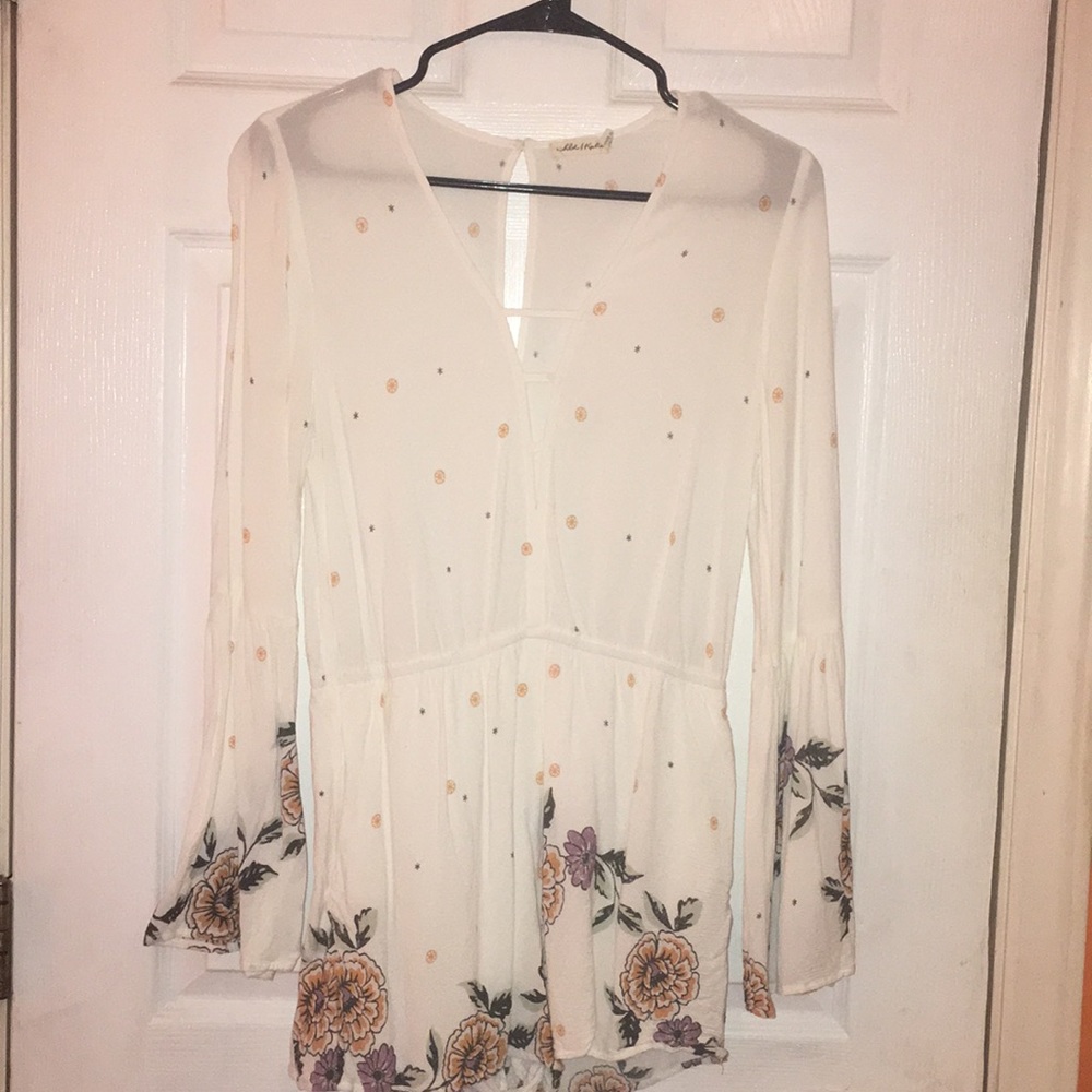Chloe and Katie romper. Size medium
